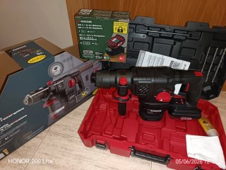 Martillo Percutor 20V Parkside nuevo COMPLETO