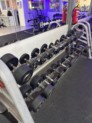 Mancuernas 2-50kg + Soporte
