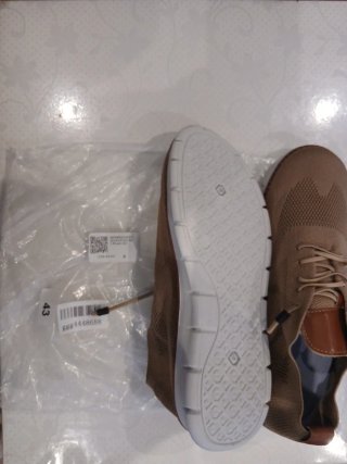 Zapatos hombre supercómodos talla 43.