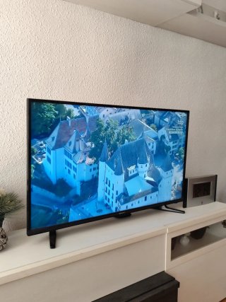 Televisor Hisense seminuevo