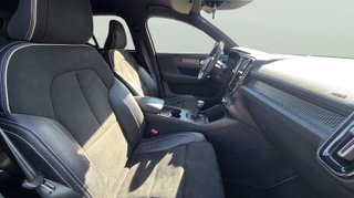 Volvo XC40 T2 R-Design 95 kW (129 CV)