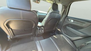 Volvo XC40 T2 R-Design 95 kW (129 CV)