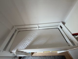 Cama semi alta de madera blanca + colchón incluido