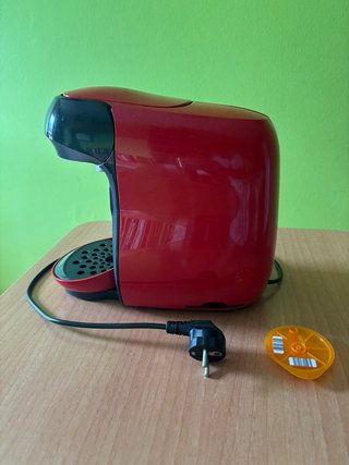 Cafetera Bosch Tassimo Roja
