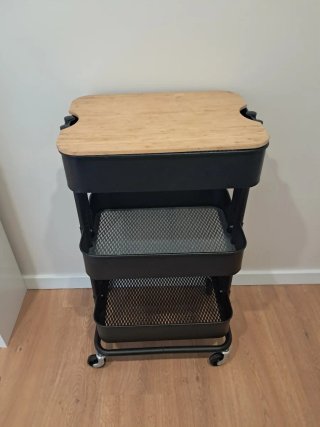 Carrito RASKOG Ikea Negro + tabla de Madera