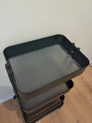 Carrito RASKOG Ikea Negro + tabla de Madera