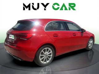 Mercedes-Benz Clase A 180 100 kW (136 CV)