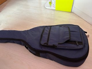 Guitarra Clásica con Funda