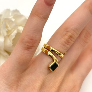Anillo oro 18kt con esmeralda
