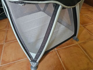 Cuna de viaje Nuna
