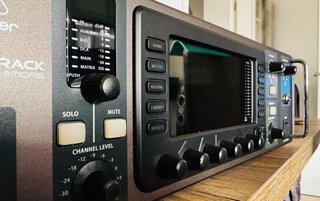 Behringer X32 Rack Mesa de Mezclas Digital