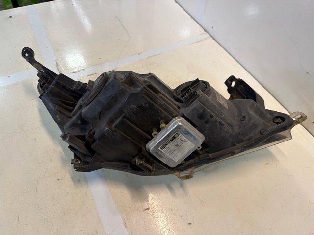 Faro Izquierdo Opel Astra J Xenon