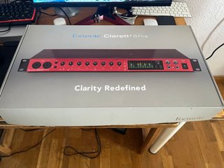 Focusrite Clarett+ 8 Pre Interfaz Audio