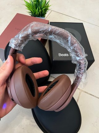 Cuffie Beats Studio Pro x Kim K. Marrone