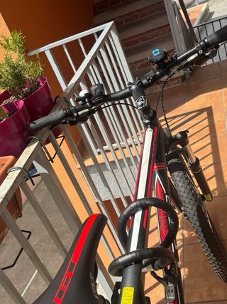 Bicicleta GT Mountain Bike