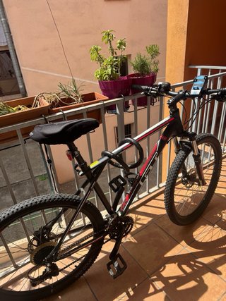 Bicicleta GT Mountain Bike