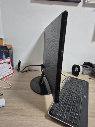Monitor Samsung S24D300H Negro