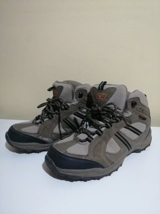 Botas de montaña Quechua impermeables Talla 41