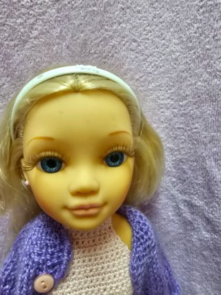 Muñeca Nancy con conjunto tejido