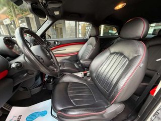 MINI paceman