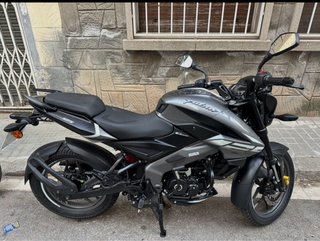 Pulsar NS125 Negra/Gris