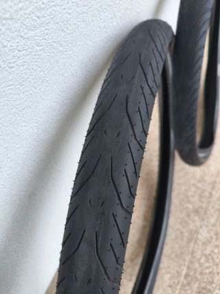 Pneus Pirelli GT urban