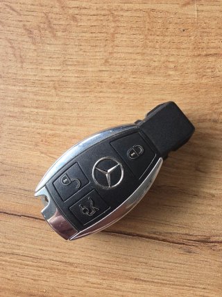 Llave Mercedes CLA averiada