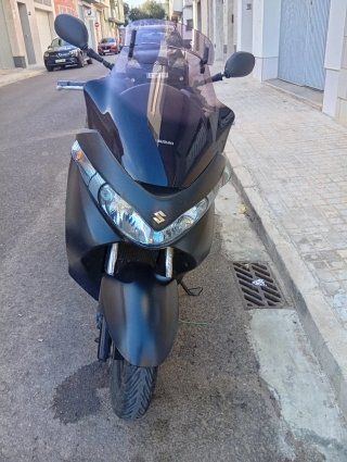 Suzuki Burgman Executive 200 - 2013