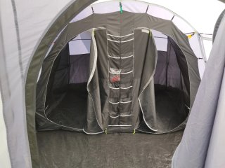 Tenda 4 posti comodi con camere