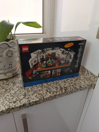 Scatola Vuota Lego Ideas Seinfeld