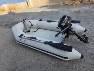 Barco Hinchable Bombard AX3 con Motor Mercury