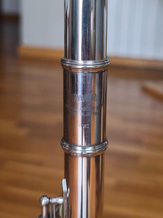 Flauta travesera Yamaha YFL 281SII con estuche