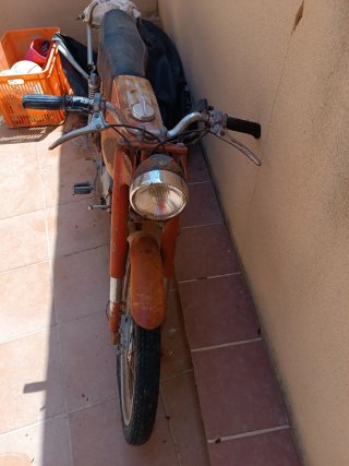 Moto Guzzi Dingo 49cc Roja guzzy