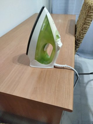 Plancha de ropa Tefal verde