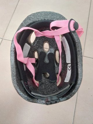 Casco infantil rosa bicicleta/patines