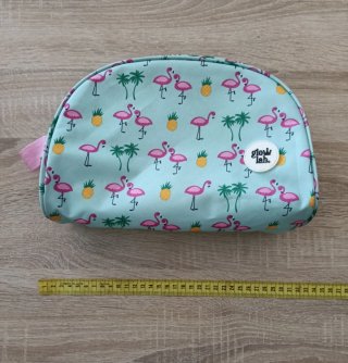 Mochila Glow Lab + estuche + neceser a juego