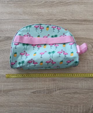 Mochila Glow Lab + estuche + neceser a juego