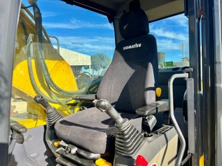 Excavadora de cadenas Komatsu PC210 LC-8