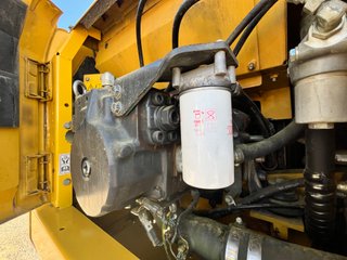 Excavadora de cadenas Komatsu PC210 LC-8