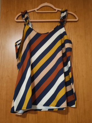 Blusa de tirantes con rayas multicolor