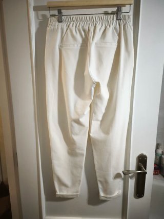 Pantalones Stradivarius blancos