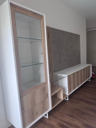 Mueble salón moderno vitrina y módulo TV