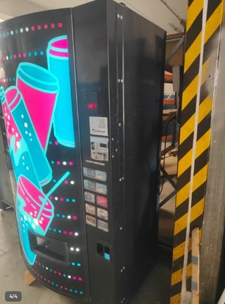 Máquina expendedora de bebidas