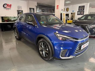 Lexus LBX 1.5 HEV Elegant Plus 100 kW (136 CV)