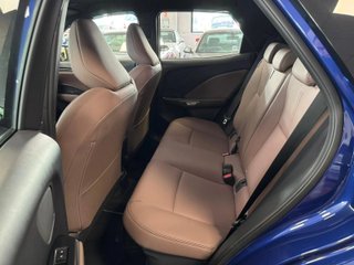 Lexus LBX 1.5 HEV Elegant Plus 100 kW (136 CV)