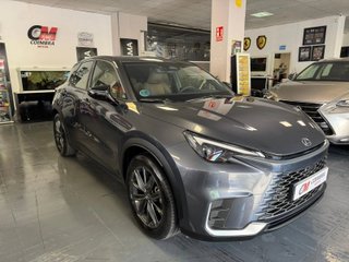 Lexus LBX 1.5 HEV Elegant Plus 100 kW (136 CV)