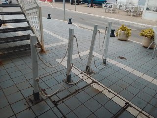 Valla separadora exterior
