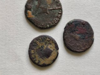 3 Monedas Romanas Cuadrantes