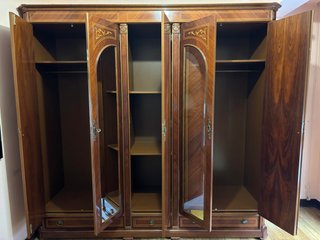 Dormitorio clásico completo madera