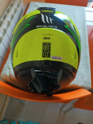 Casco MT 53-54 cm XS ADULTO / JUNIOR